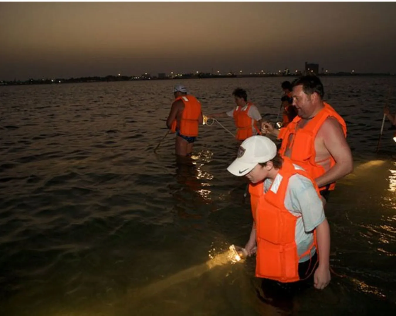 Crab Hunting Dubai