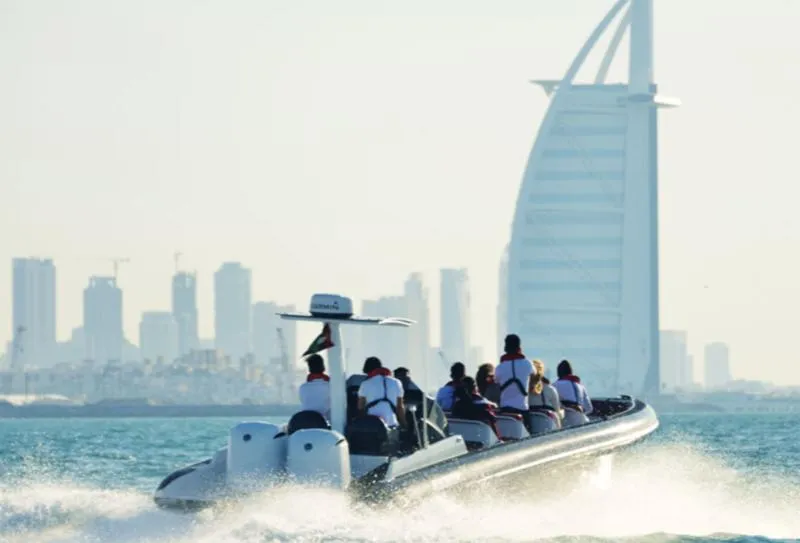 Black Boat Tours
